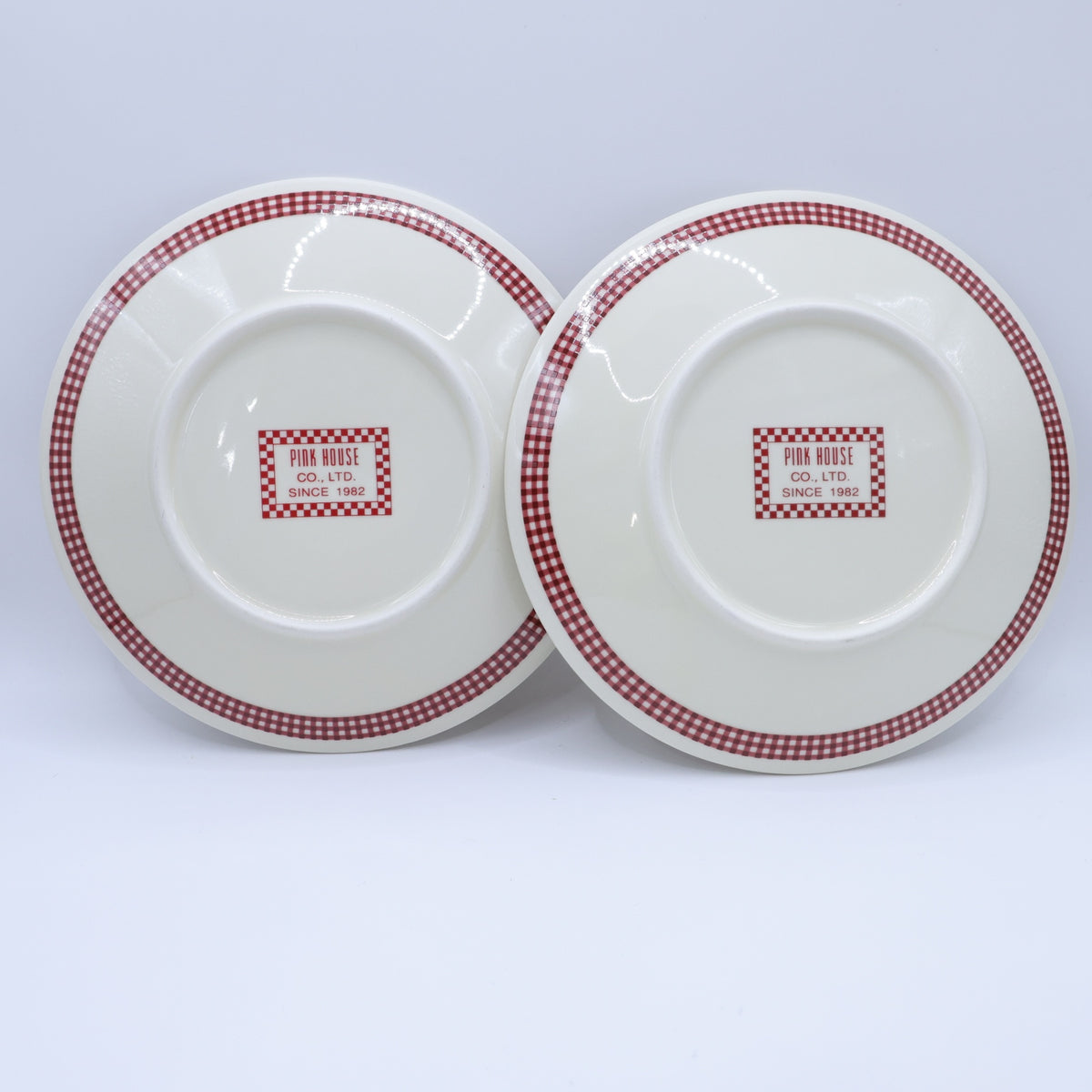 【美品】ピンクハウス★2枚セット♪皿 プレート 陶器 ベージュ×赤系 ロゴ&ギンガムチェック柄 食器 so418