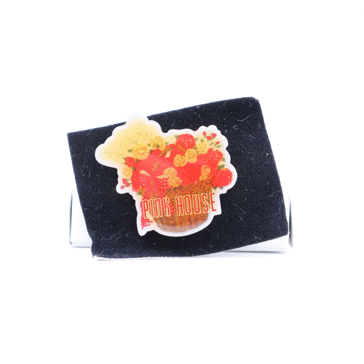 ピンクハウス★アクリル製ピンバッジ♪薔薇ブーケ ブランドロゴ入り *so251