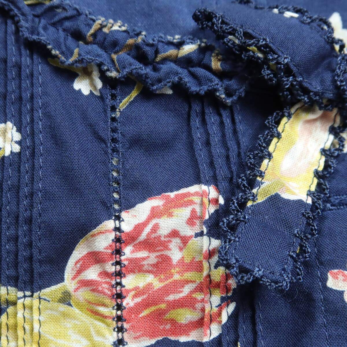 【美品】インゲボルグ★チューリップブーケpt はしごレース♪綿ローンワンピース  サイズ11 前開き リボン 紺系＊z15186