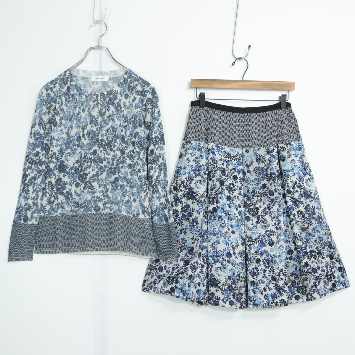 【紙タグ有】ミラショーン★二点セット♪長袖カットソー&ボックスプリーツスカート サイズ40 ブルー系 薄手 z22589
