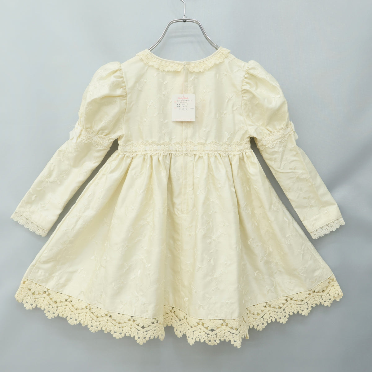 シャーリーテンプル★お姫さまドレス♪長袖ワンピース キッズサイズ110 シャンパンベージュ系 刺しゅう&リボン z23438