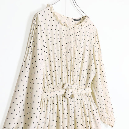 【美品】ピンクハウス★ドット柄ワンピース リボンコサージュ付き♪白系 フリル&ピンタック♪薄手 z16315