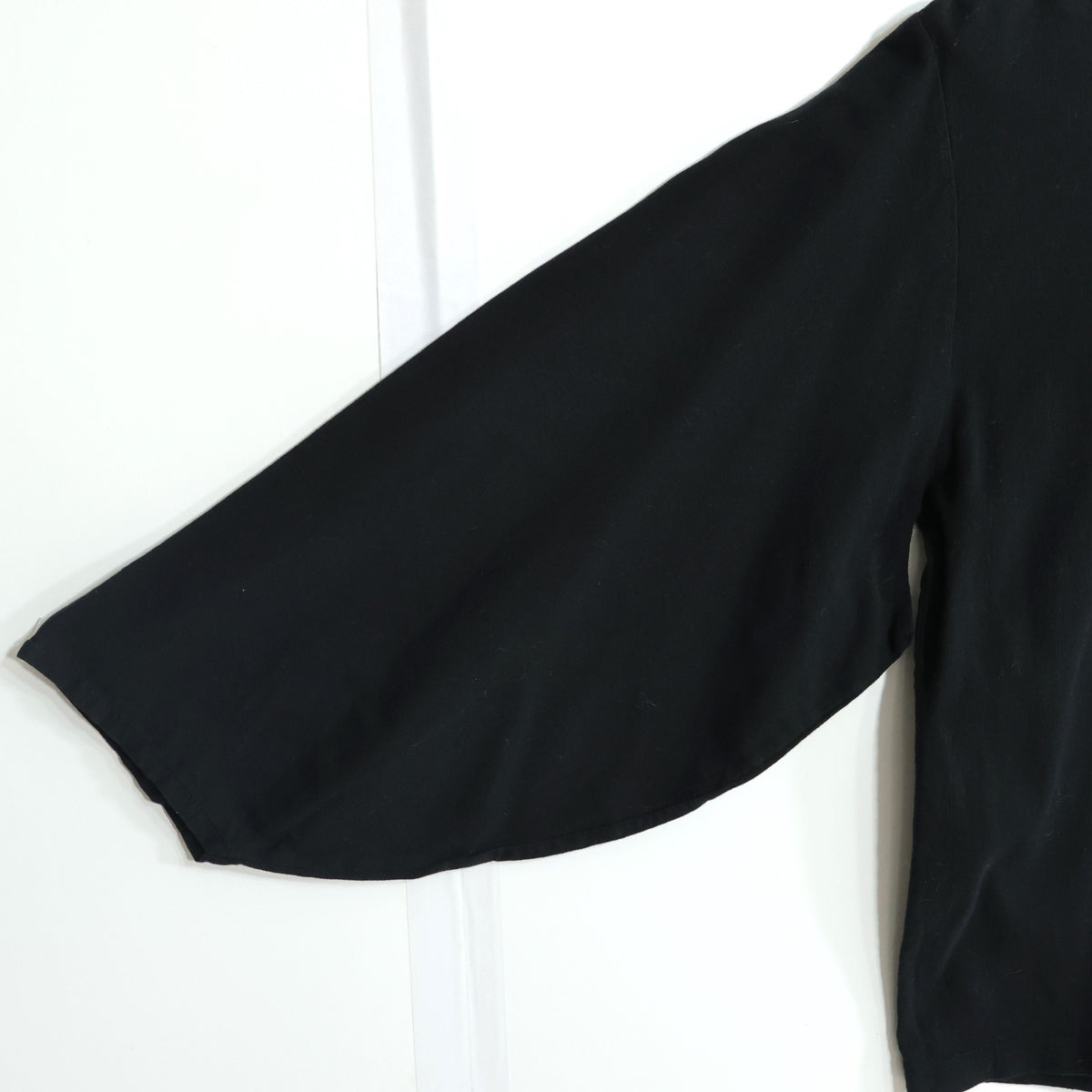 【美品】SOUSOU ソウソウ★高島縮♪薙ジバン サイズM 濡羽色 黒系 長袖カットソー 薄手 無地 z22969