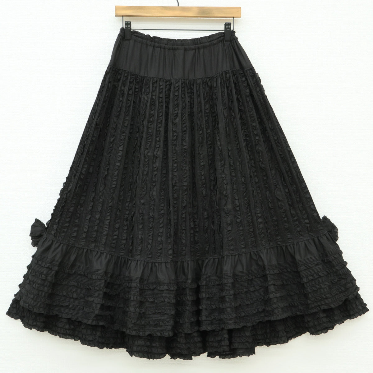 【極美品】ピンクハウス★びっしり縦フリル♪ローンギャザースカート 黒系 裾かぶせ段々&リボン♪z23280