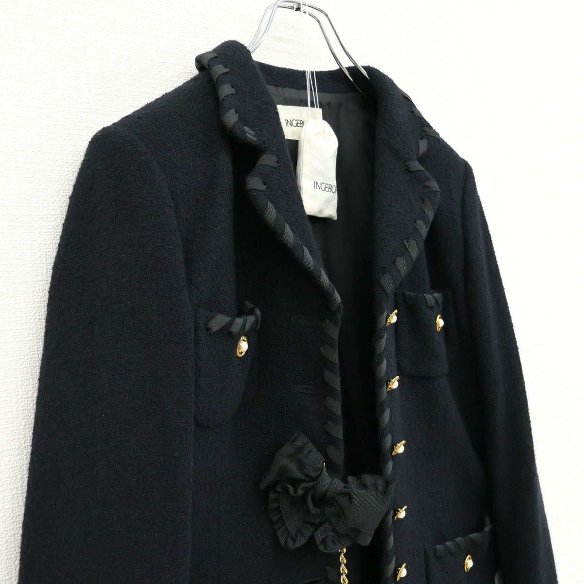 【美品】インゲボルグ★テープ使い♪アンゴラ混スーツ ジャケット&スカート セットアップ サイズM 黒系 リボン&チェーン♪z23566