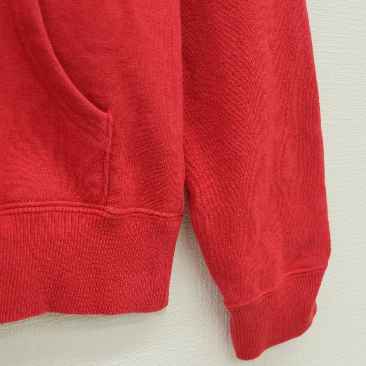 ピンクハウス★ジップアップパーカー スウェット サイズM 赤系 サガラ刺繍ロゴ♪無地 z23192