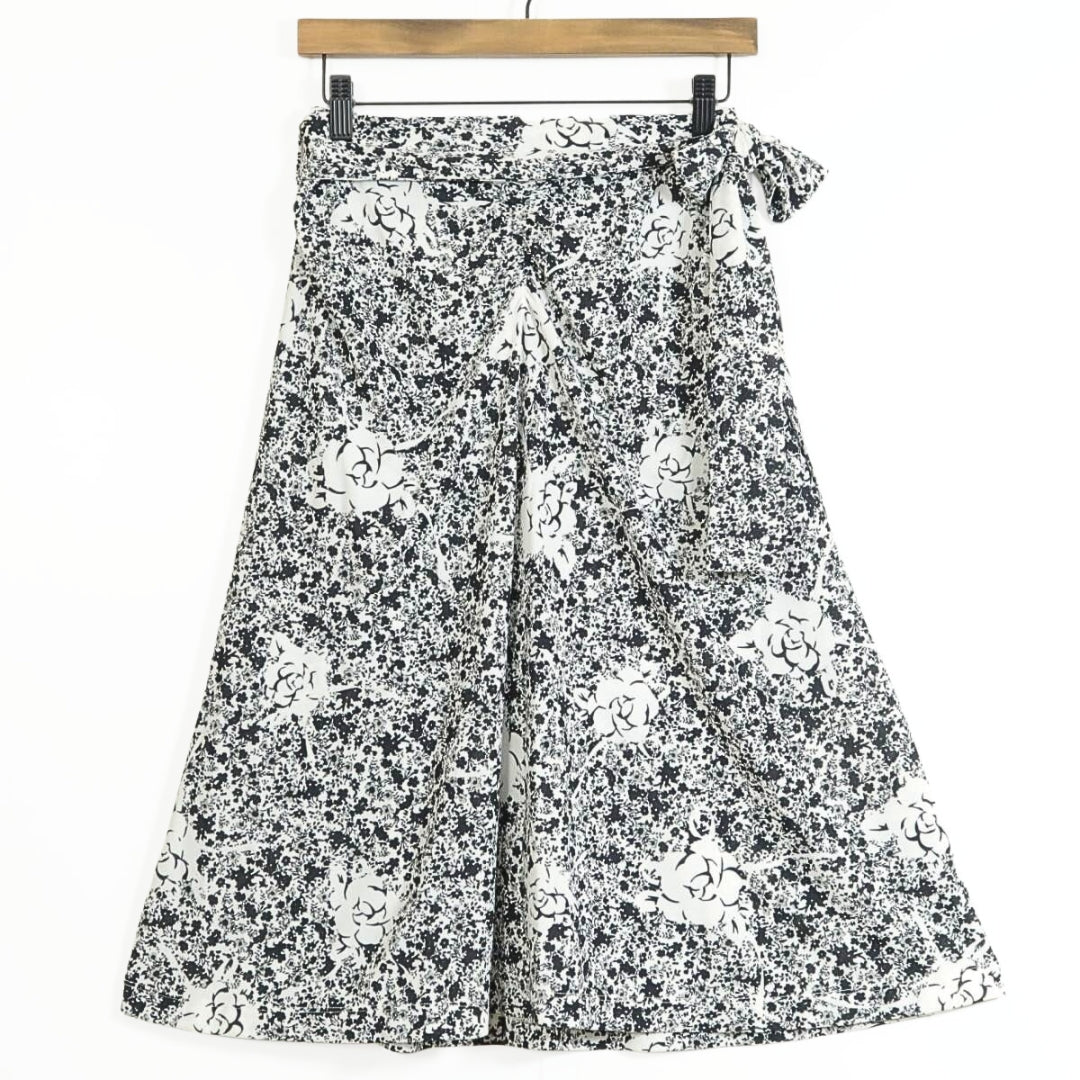 【美品】インゲボルグ★カシュクールブラウス&フレアスカート　二点セット！ サイズ9 黒×白系 花柄 z11747