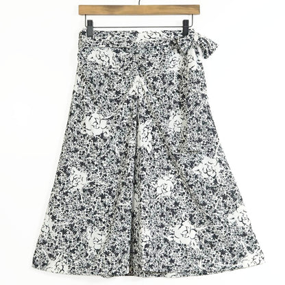 【美品】インゲボルグ★カシュクールブラウス&フレアスカート　二点セット！ サイズ9 黒×白系 花柄 z11747