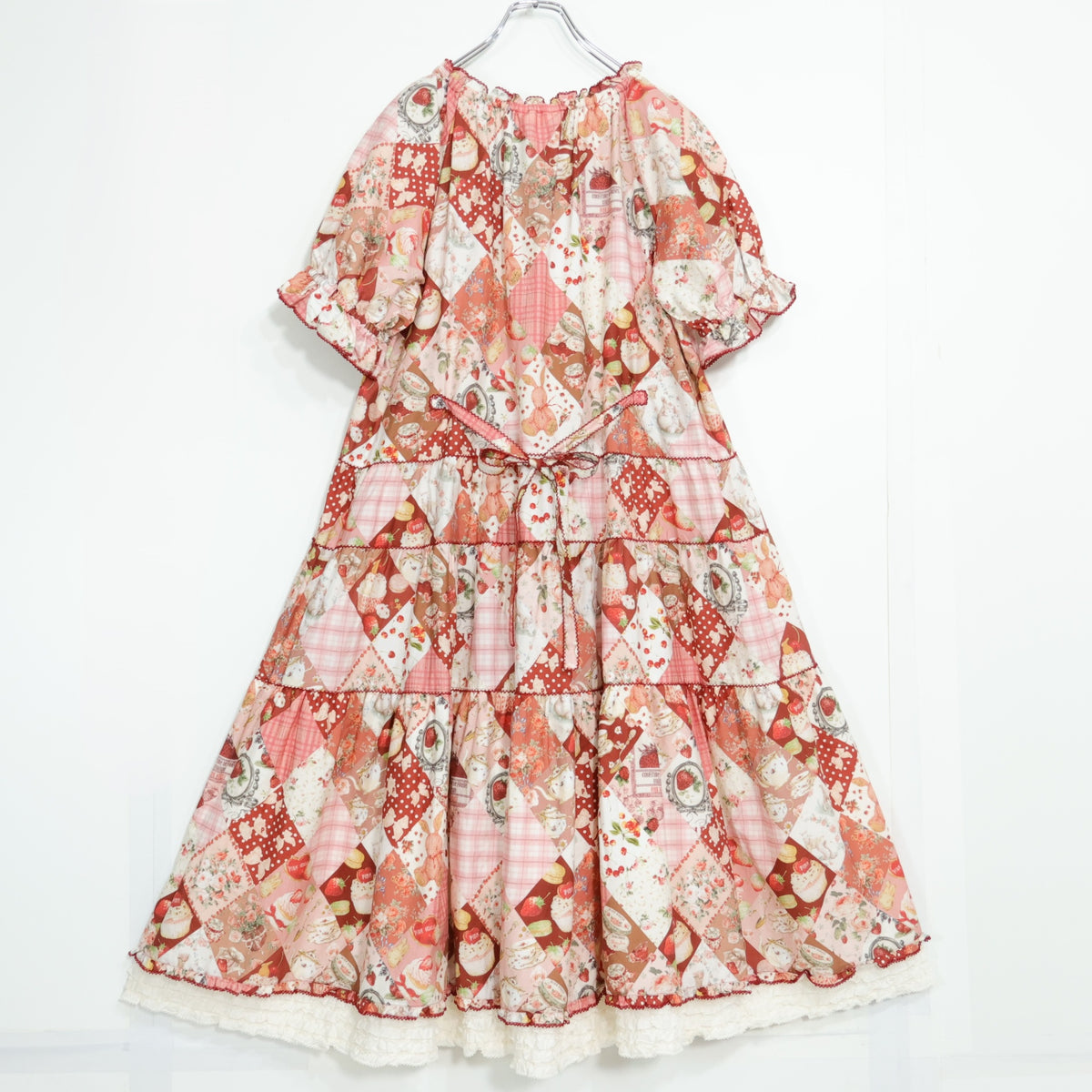 【新品タグ付】ピンクハウス★PH Tea Party♪半袖ワンピース 赤系 ロゴ刺しゅう♪2025年製 残布有 z22159