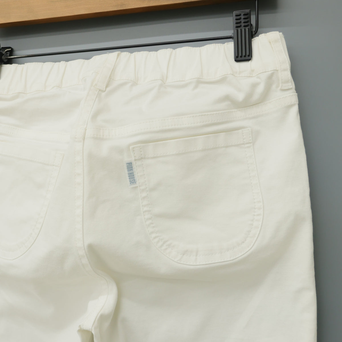 ピンクハウス★裾リボン&レース♪クロップドパンツ ストレッチ サイズM 白系 無地 z23223