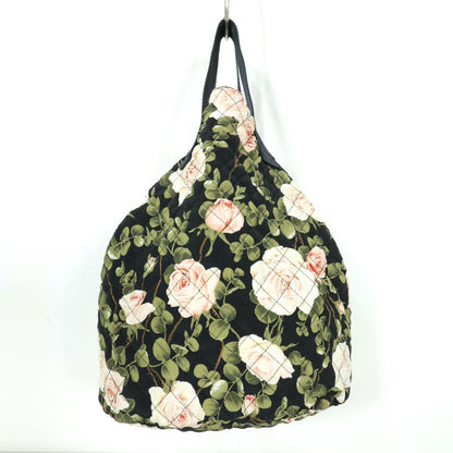 インゲボルグ★大人可愛い薔薇柄pt♪バケツ型 キルティングバッグ 軽量 黒系*ba250