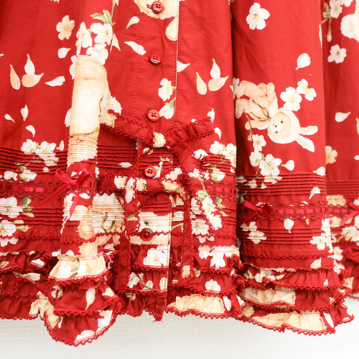 【極美品】ピンクハウス★桜Teddypt♪テディとうさぎの半袖ワンピース 赤系 前開き はしごレース&リボン 薄手 2025年製 z23385