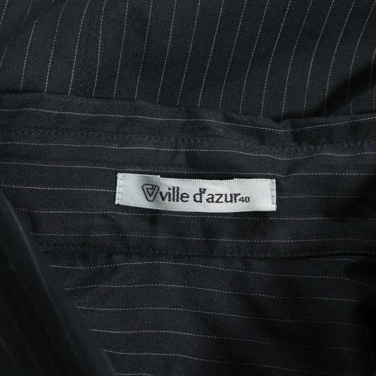 【美品！】ville d'azur ビルダジュール★ひらひらブラウス ストライプ シルク混 シンプル 前開き 黒系 z22487