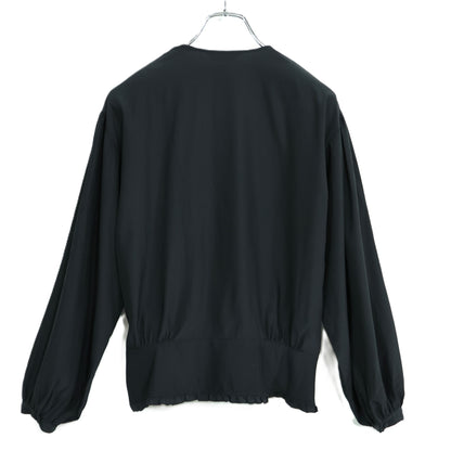 インゲボルグ★リボン付き♪長袖ブラウス 黒系 前開き フリル&ピンタック 薄手 z22796