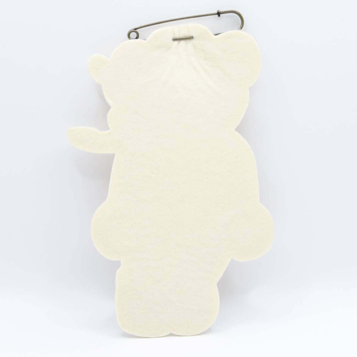 【美品】カールヘルム★可愛い！チェリーとリボン飾りのギンガムチェックテディベア 刺しゅうワッペン ブルー系 ko66