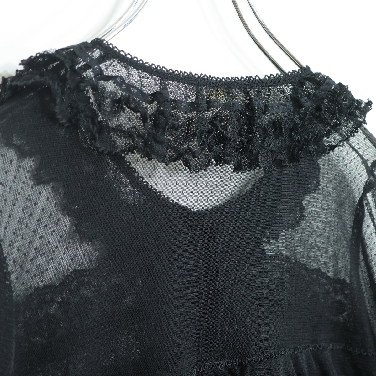 【極美品】ピンクハウス★ドットチュールレース♪長袖ブラウス 黒系 前開き サテンリボンも♪2025年製 z22502