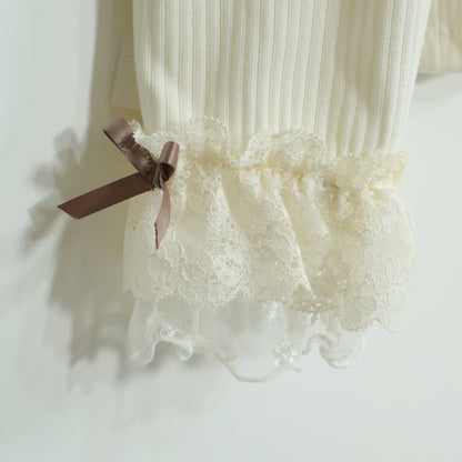 【美品】アクシーズファム★レース＆リボンがオシャレ♪長袖カットソー サイズF クリーム系 リブ編み z22770
