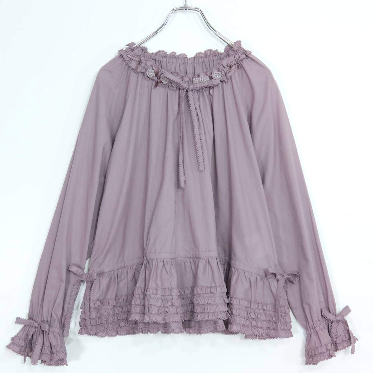 ピンクハウス★お花のモチーフ♪ローンブラウス ラベンダー系 ふんわりフォルム♪パール&サテンのミニリボン♪無地 z20281