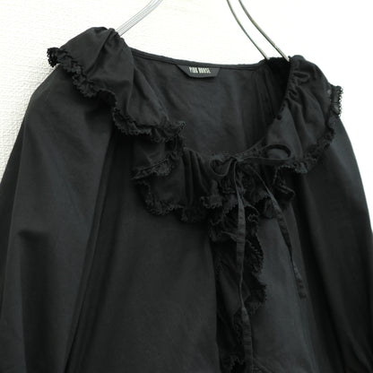 【美品】ピンクハウス★たっぷりフリル♪キュートな半袖ローンブラウス ボレロ風 黒系 2023年製 無地 z23576