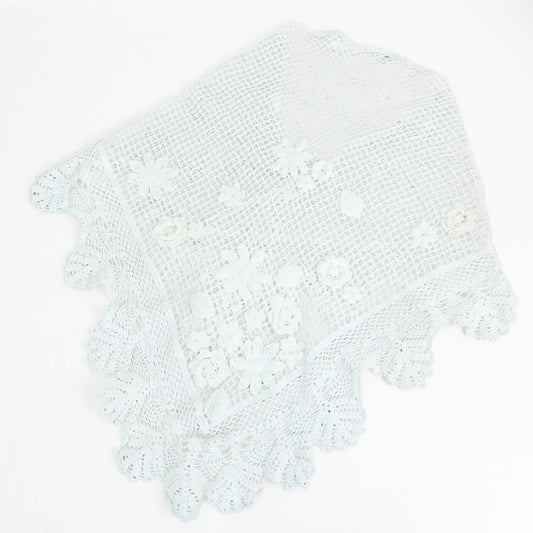 【美品】お花のモチーフ♪かぎ編み ストール 三角巾型ショール 白系 ＊ma031
