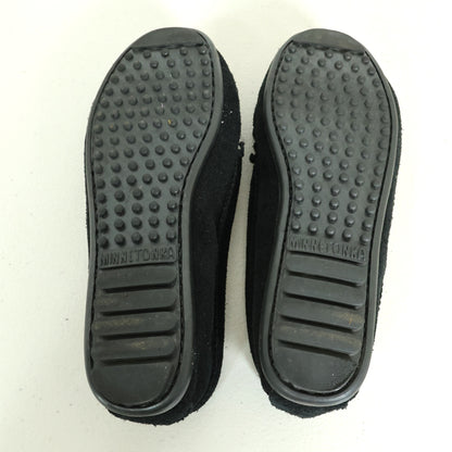 MINNETONKA★スエードモカシン 羽 ビーズ リボン サイズ7 24.0cm 黒系 sh244