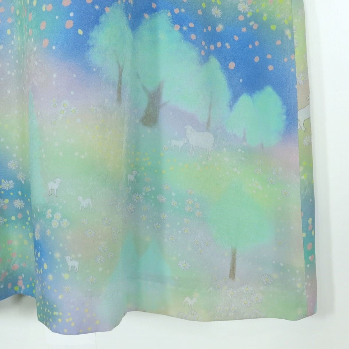 【美品】フランシュリッペ★ロマンティック♪ワンピース サイズM 虹色系 替え襟付き♪花と森プリント♪z15803