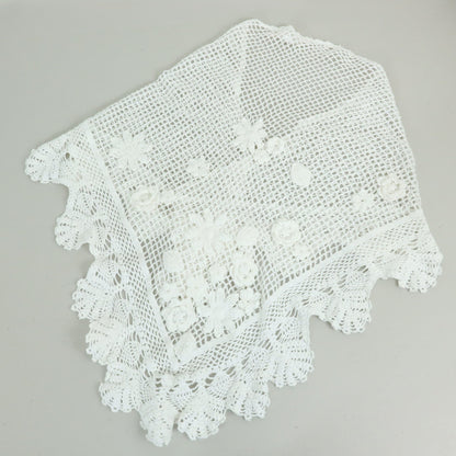 【美品】お花のモチーフ♪かぎ編み ストール 三角巾型ショール 白系 ＊ma031