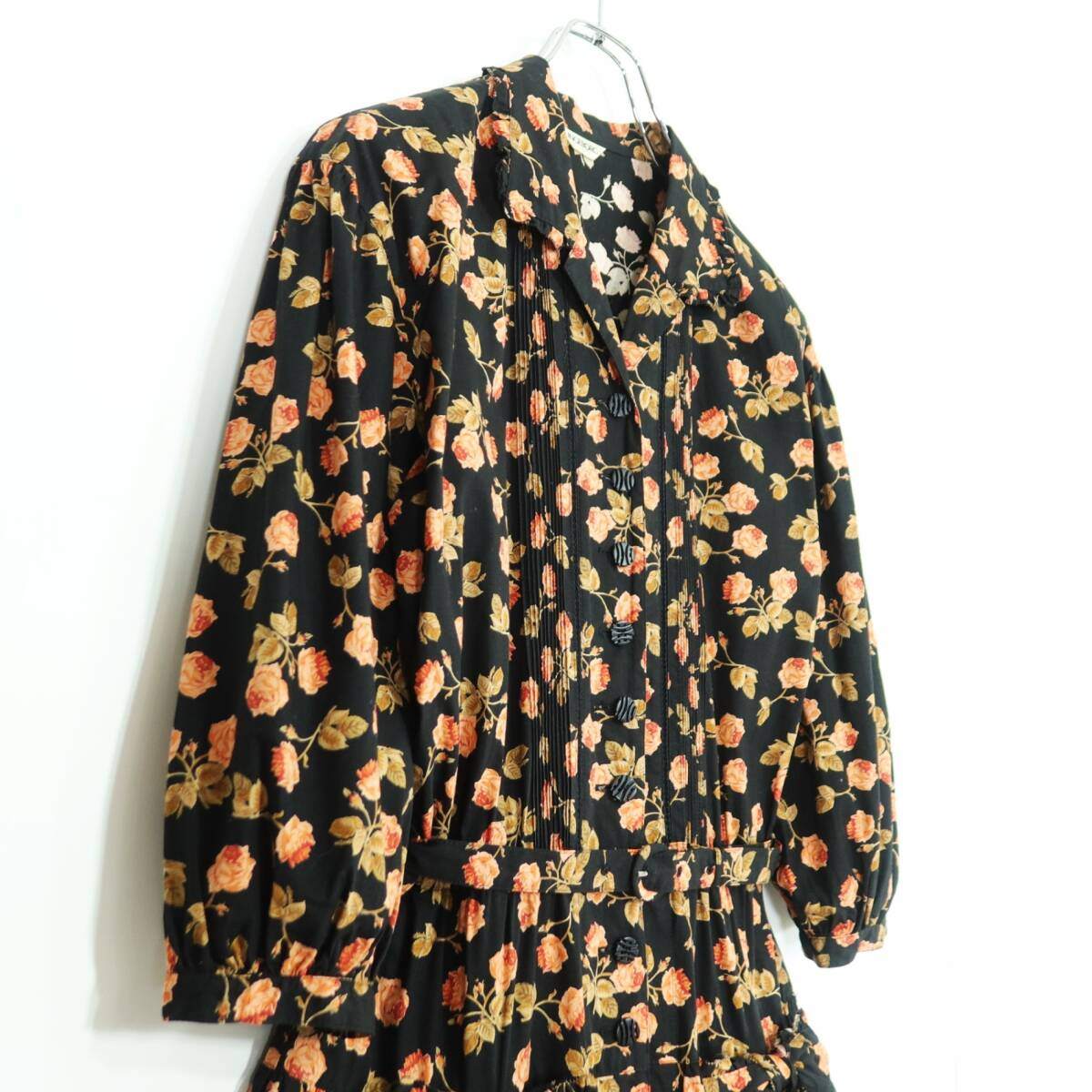 【レア美品】インゲボルグ★華やか薔薇pt♪七分袖ワンピース 黒系 前開き はしごレース&リボン♪薄手 z20078