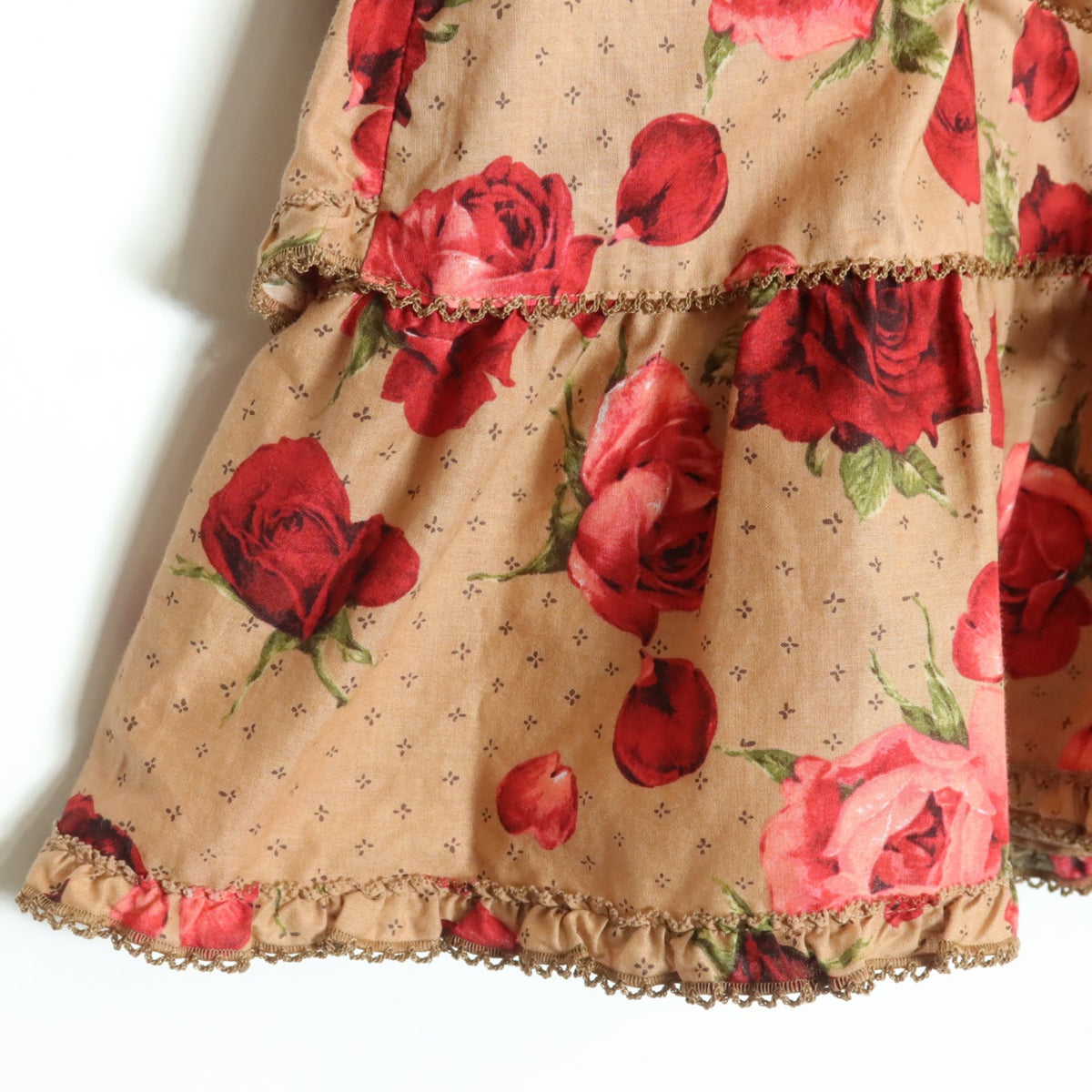 【美品】ピンクハウス★かぶせ段々フリルのローンブラウス 薔薇pt♪モカ系 前開き リボンも♪z18328