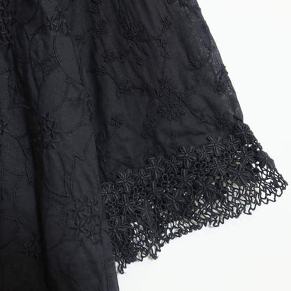 【美品】ピンクハウス★繊細花刺しゅう＆レース♪七分袖カットソー 黒系 美しいレース使い 異素材ミックス z14521