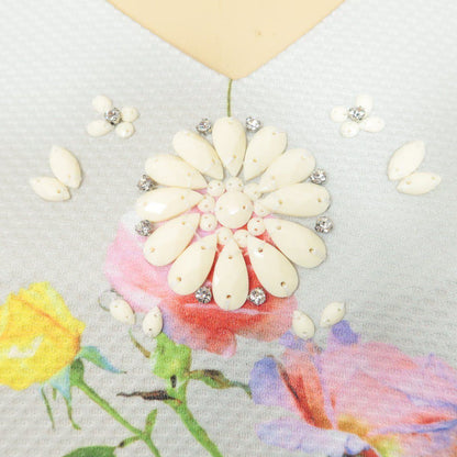 【極美品】スーパービューティー byオーラボー★ノースリーブワンピース 花柄&ビジュー♪大きいサイズ40 ストレッチ グレージュ系 z8059