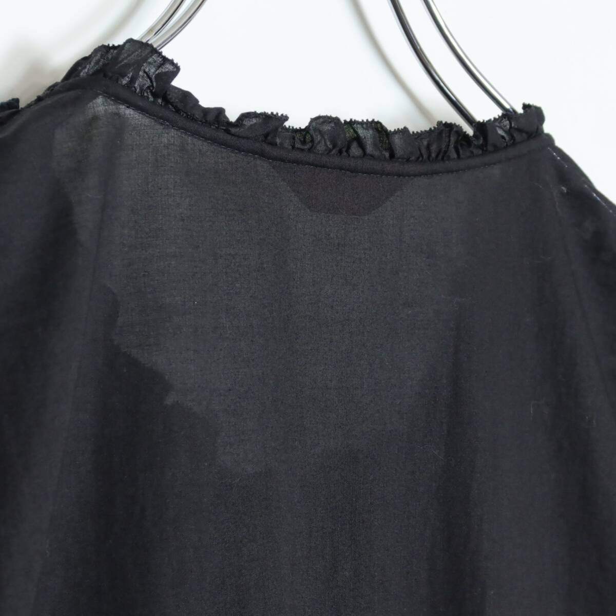 【美品】ピンクハウス★たっぷり贅沢フリルが印象的♪チュニックワンピ ふんわりフォルム♪ 黒系＊ z17201