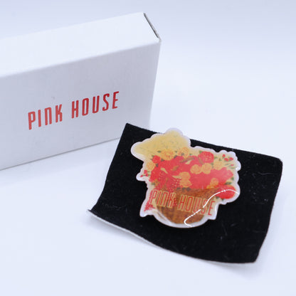 ピンクハウス★アクリル製ピンバッジ♪薔薇ブーケ ブランドロゴ入り *so251