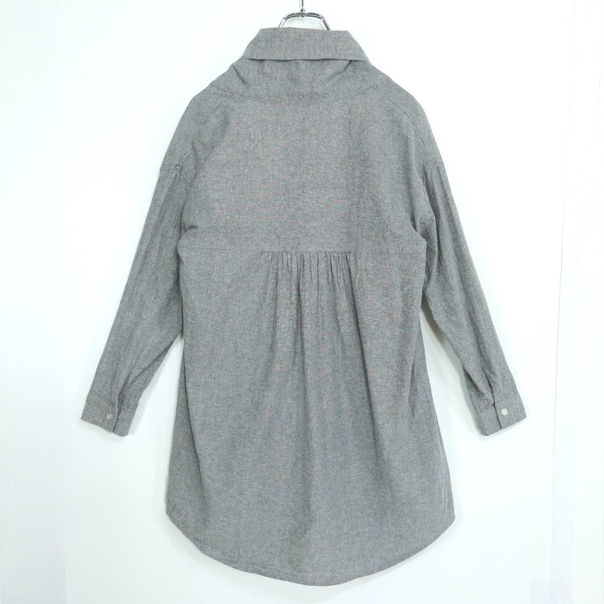 ペーハー ブルー★ゆったり長袖ブラウス グレー系 前開き ティアードデザイン♪無地 z22101