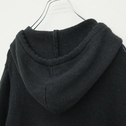 【新品タグ付】ピンクハウス★ロゴ刺繍&ゴールドボタン♪フード付きロングニットカーディガン 黒系 前開き z23520