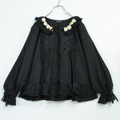 【美品】ピンクハウス★お花のモチーフ♪ふんわりローンブラウス 黒系 前開き サテンリボンも♪無地 z22169