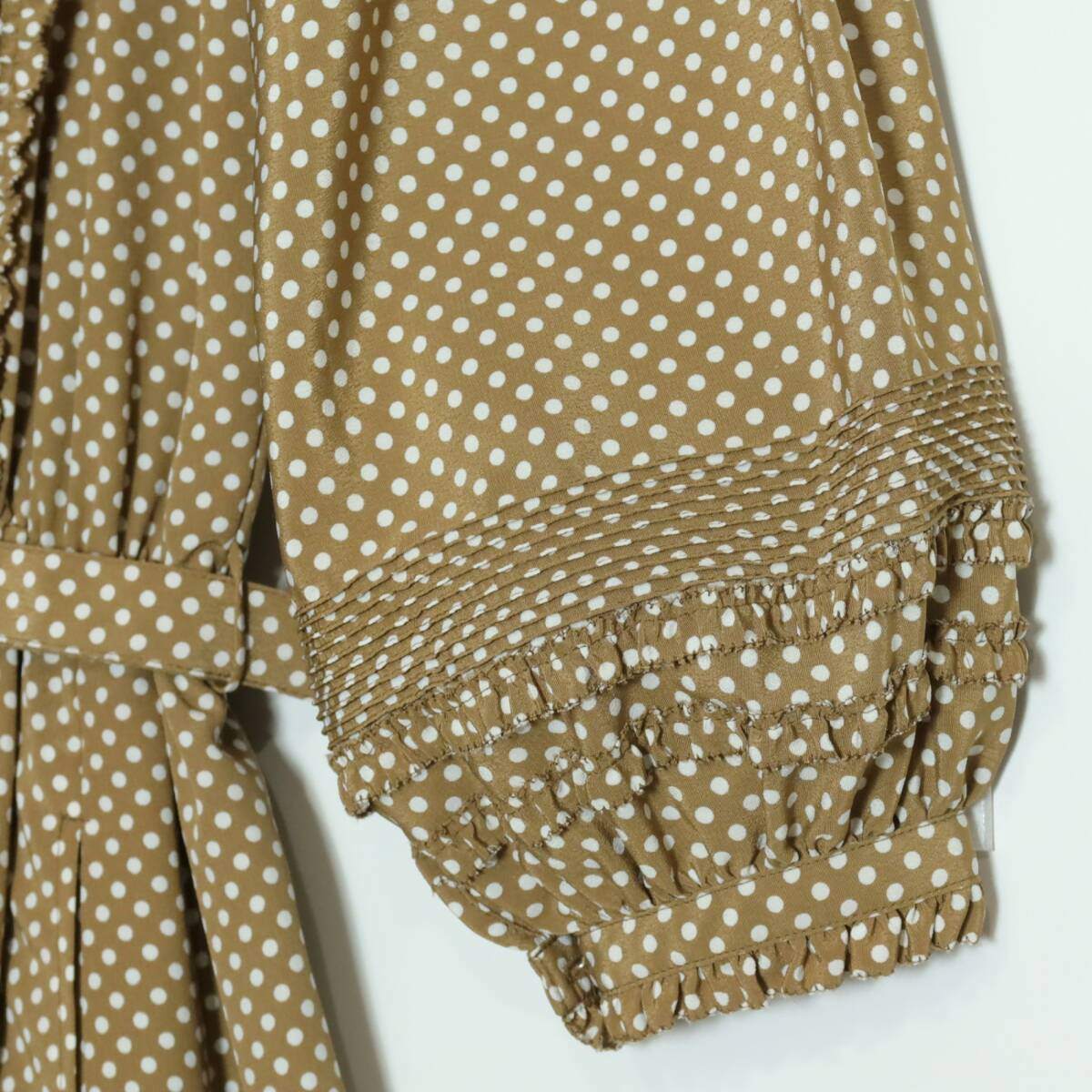 【美品】ピンクハウス★大人可愛い！ドット柄パフスリーブワンピース レトロ レース衿デザイン 薄ブラウン系 z15619