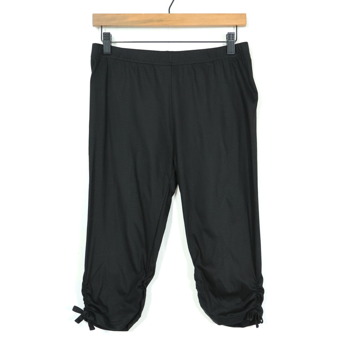 インゲボルグ★クシュっと感が可愛い♪ クロップドレギンス ミニリボン付き サイズ4(11号) 黒系 z22330