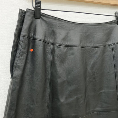 インゲボルグ★モードでかっこいい♪リアルレザー 羊革 ロゴ刺しゅう入り ロングスカート サイズM 黒系 z23278