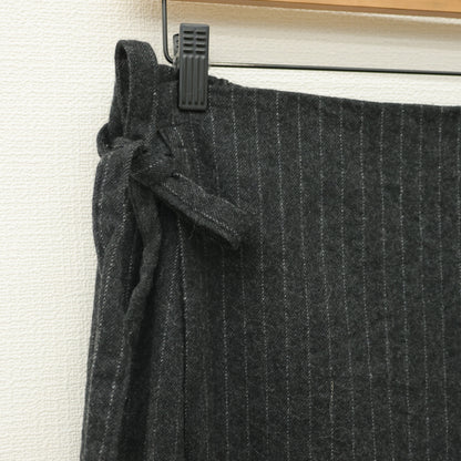 SOUSOU ソウソウ★カシミヤ&ウール混♪こしき 着物風ラップスカート 大きいサイズL チャコール系 ピンストライプ 厚手 z23184