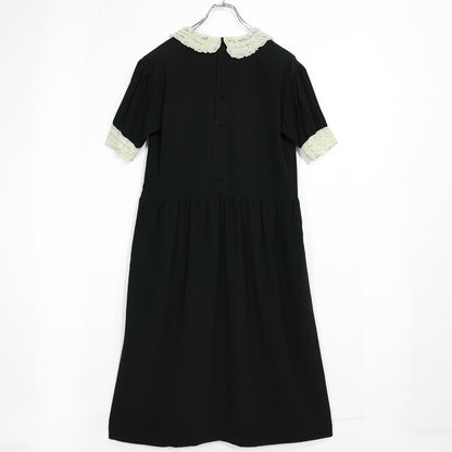 【美品】ピンクハウス★段々レース&リボン♪半袖ワンピース 黒系 ふんわりフォルム♪無地 薄手 z23039