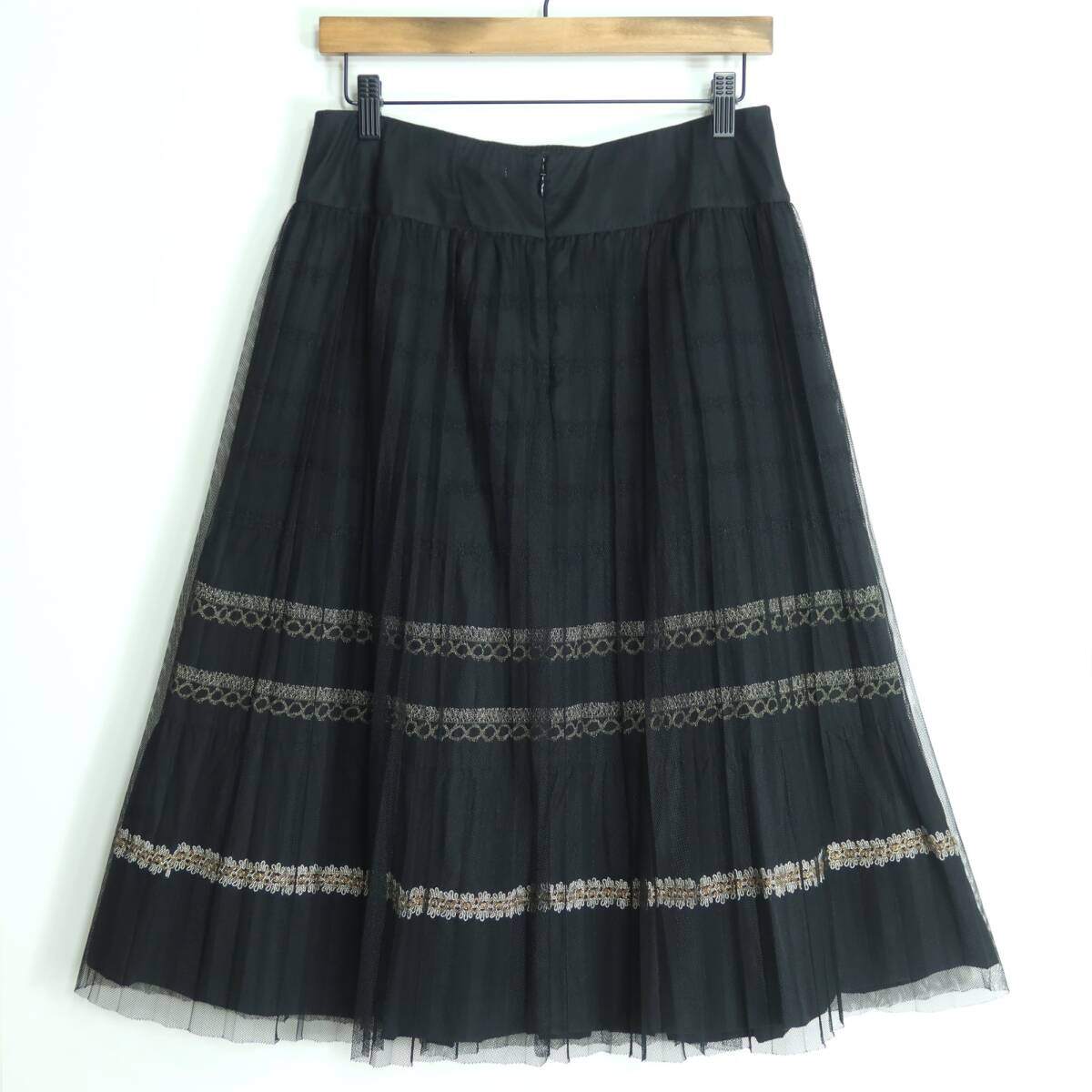 【美品】インゲボルグ★ボリューム感♪チュールレースのプリーツスカート サイズ11 黒系 きらめくブレード飾り♪薄手 z19462
