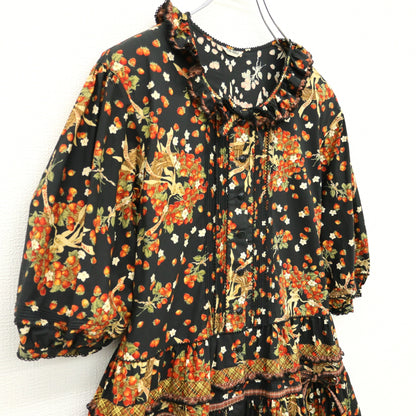 【美品】ピンクハウス★オリチェパッチワーク♪苺リースptワンピース 大きいサイズL 黒系 前開き z23252