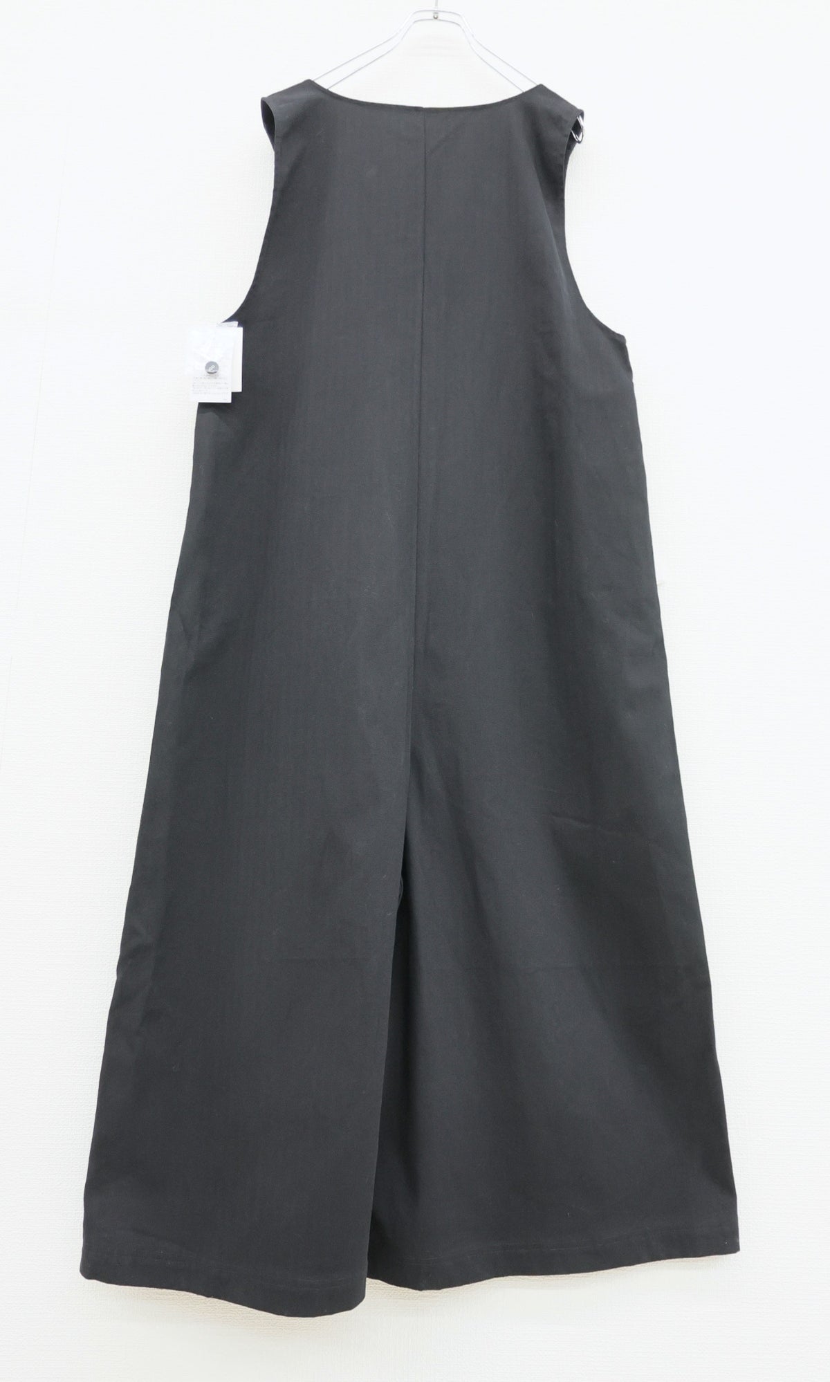 【美品】！ルピリアン★Vネックとワイドシルエットがカジュアル可愛い♪サロペット オールインワン パンツ 黒系 z23572