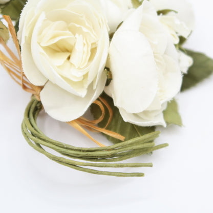 【美品】ピンクハウス★豪華！白薔薇のブーケコサージュ オフ白系 ローズ 花束＊ko069