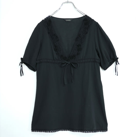【美品！】インゲボルグ★花モチーフとレース編みが可愛い♪ ふんわり半袖チュニック サイズ9 黒系 z22059