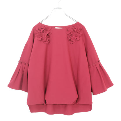 【極美品】ローズティアラ★お花モチーフ♪オーバーブラウス ダークレッド系 大きいサイズ42 ベルスリーブ♪無地 薄手 z22743