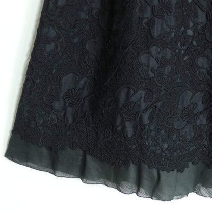 【美品】インゲボルグ★繊細！刺繍付きチュールレースが素敵なタック入りスカート サイズ9 黒系 裾シフォン♪薄手 z19463