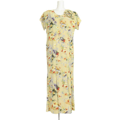 【美品】カネコイサオ★お花コサージュ付き♪花柄半袖ワンピース イエロー系 幅広リボン付♪薄手 z20626