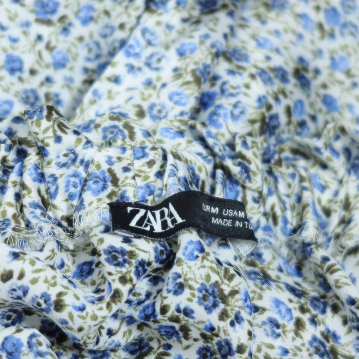 【美品】ZARA ザラ★小花柄マキシワンピース ホールターネック サイズM ブルー系 薄手 z19491